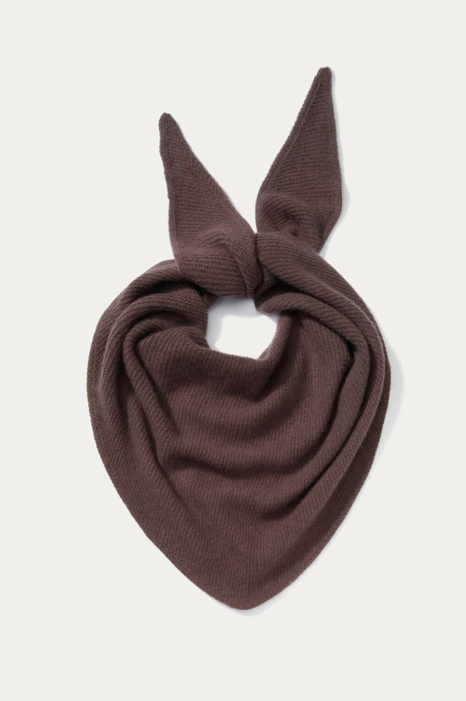 MINOU_kaszmirowa_dzianinowa_chusta_MIMIO_kakao_1_cena_460_zl.jpg